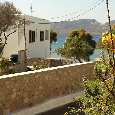 Milo Petra Tou Aigaiou Adamantas (Milos)