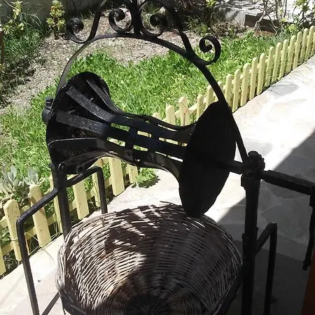 Milo Petra Tou Aigaiou Guest house